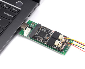 MiniPCIe interface to 2-CH CAN adapter, connecting with the laptop